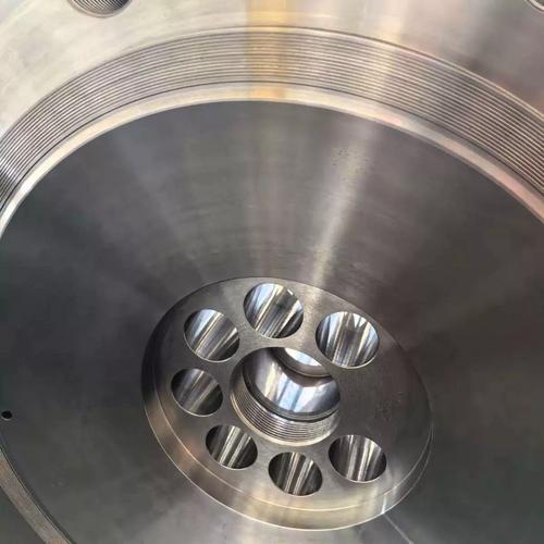 泵头数控车床加工件厂家 CNC机加工精密机械配件的按需定制之路